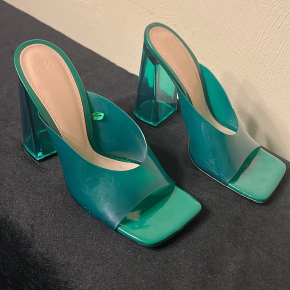 Zara Shoes - Zara size 9/Euro 40 vinyl sandals green lucite heels